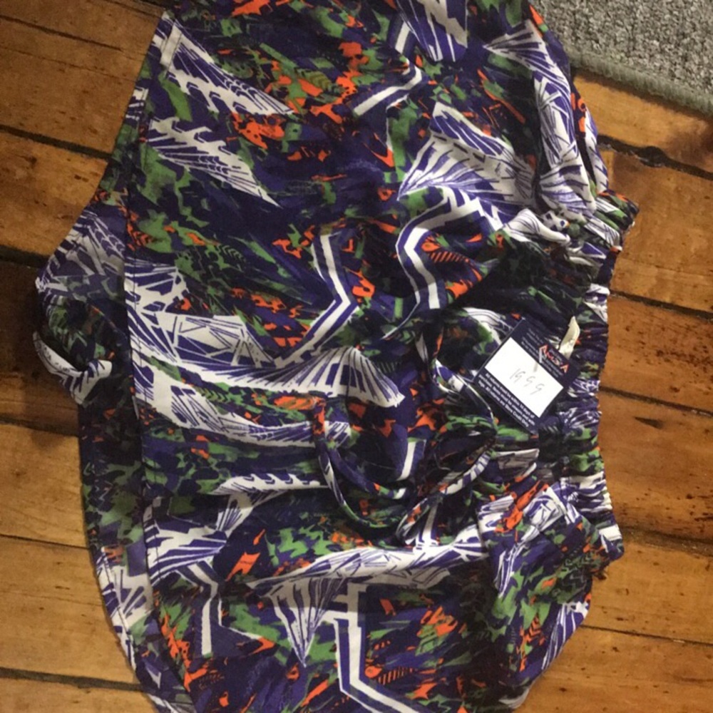 Patterned dress shorts